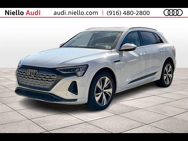 2024 Audi Q8 e-tron Prestige