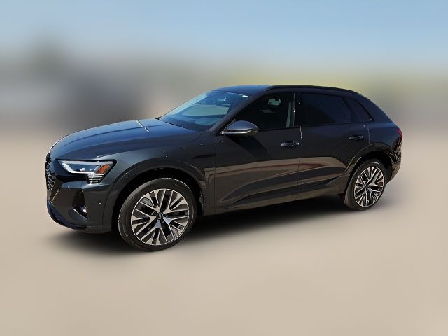 2024 Audi Q8 e-tron Prestige