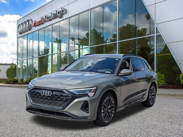 2024 Audi Q8 e-tron Prestige