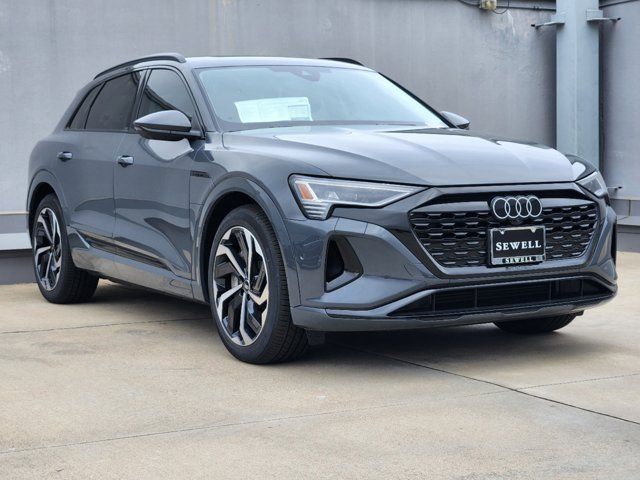 2024 Audi Q8 e-tron Prestige