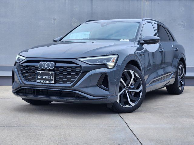 2024 Audi Q8 e-tron Prestige