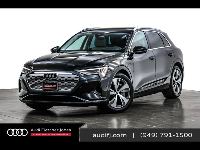 2024 Audi Q8 e-tron Prestige