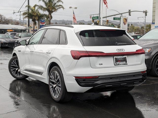 2024 Audi Q8 e-tron Prestige