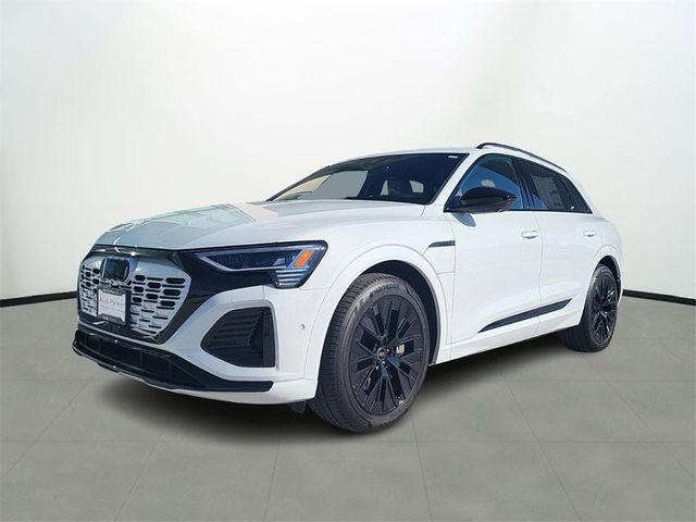 2024 Audi Q8 e-tron Prestige