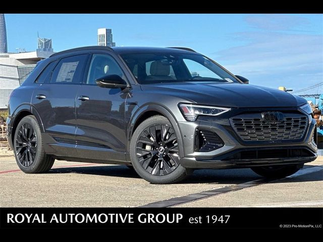 2024 Audi Q8 e-tron Prestige