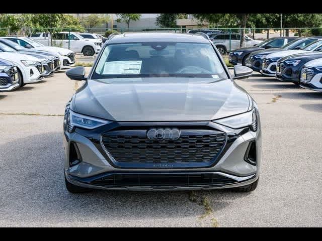 2024 Audi Q8 e-tron Prestige