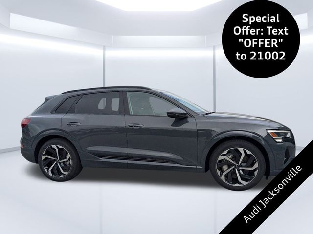 2024 Audi Q8 e-tron Prestige