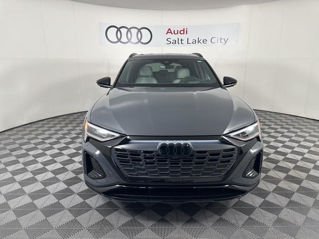 2024 Audi Q8 e-tron Prestige