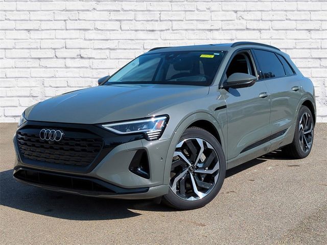 2024 Audi Q8 e-tron Prestige