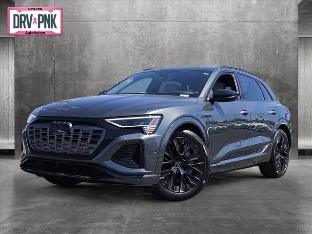 2024 Audi Q8 e-tron Prestige