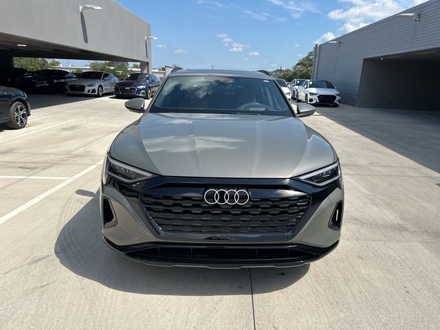 2024 Audi Q8 e-tron Prestige