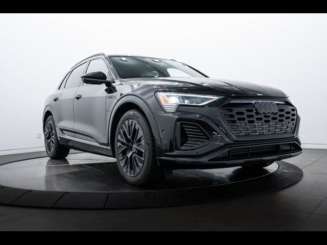 2024 Audi Q8 e-tron Prestige