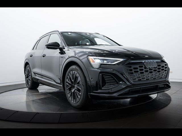 2024 Audi Q8 e-tron Prestige