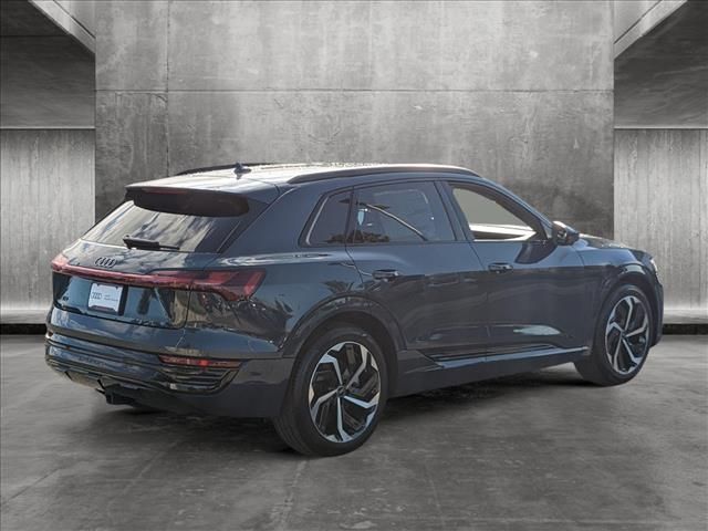 2024 Audi Q8 e-tron Prestige