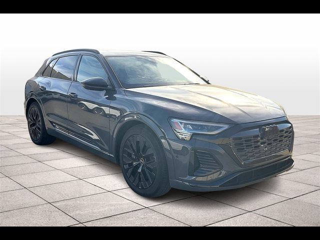 2024 Audi Q8 e-tron Prestige