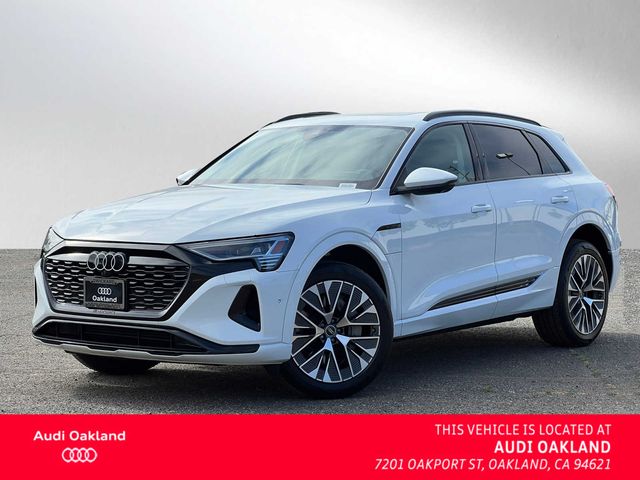 2024 Audi Q8 e-tron Prestige