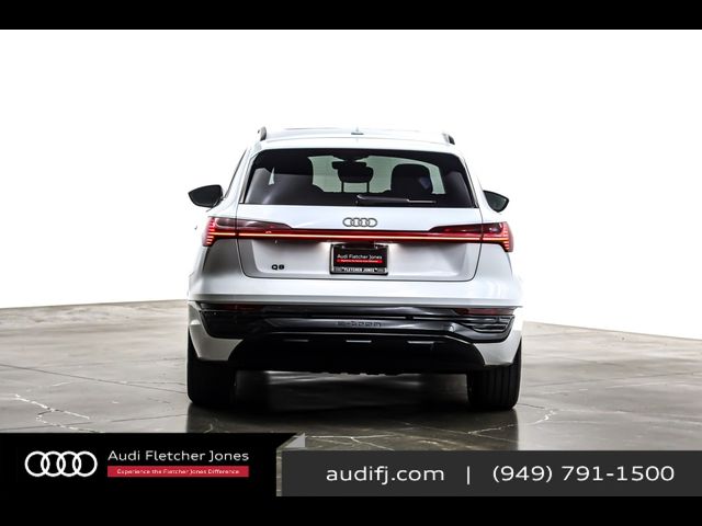 2024 Audi Q8 e-tron Prestige