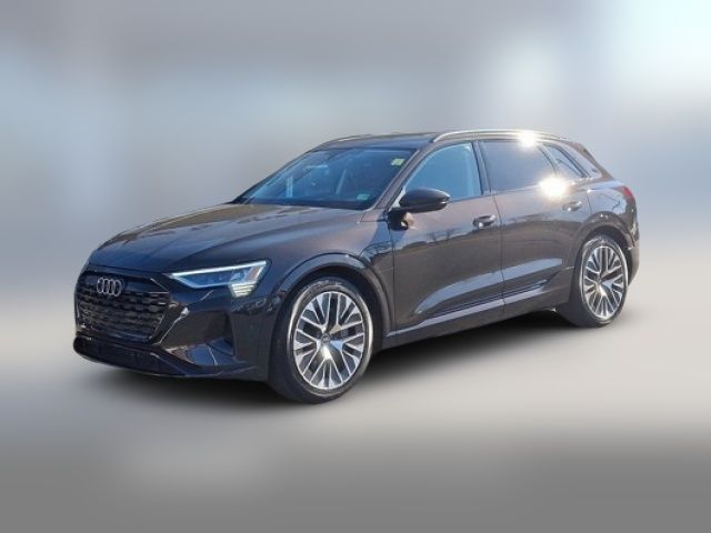 2024 Audi Q8 e-tron Prestige