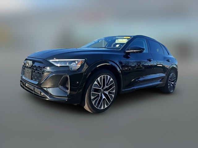 2024 Audi Q8 e-tron Prestige