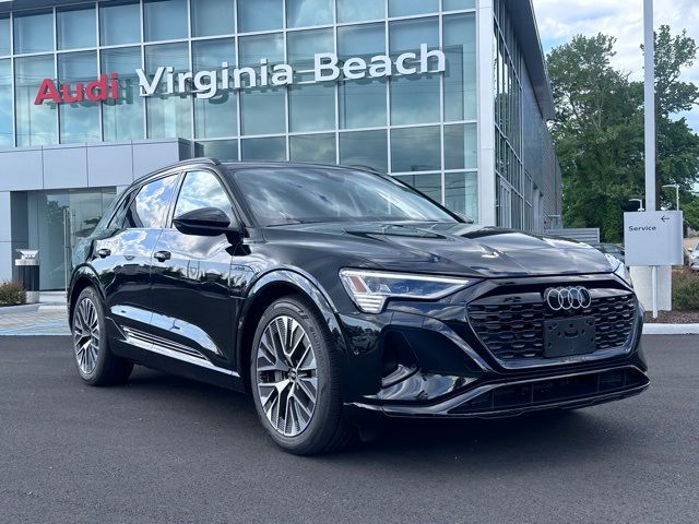 2024 Audi Q8 e-tron Prestige