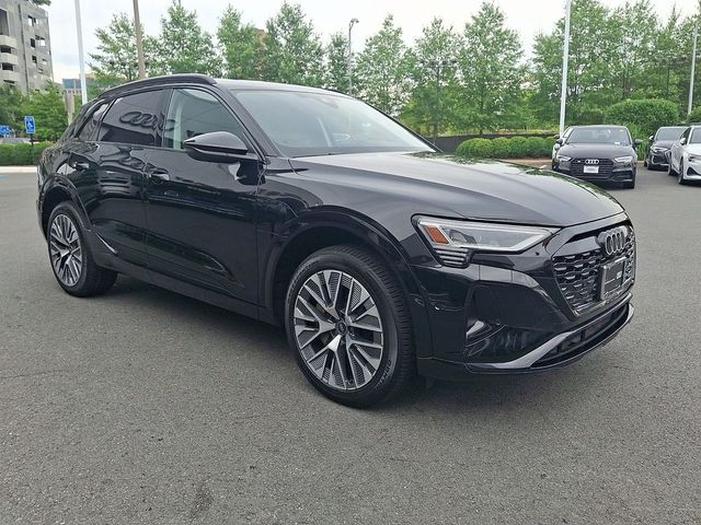 2024 Audi Q8 e-tron Prestige