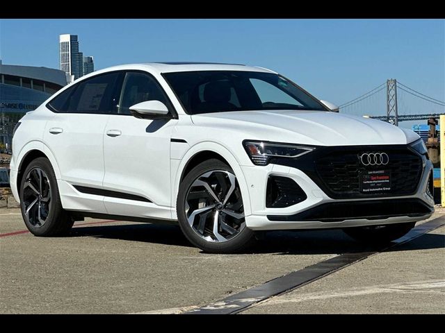 2024 Audi Q8 e-tron Sportback S line Prestige