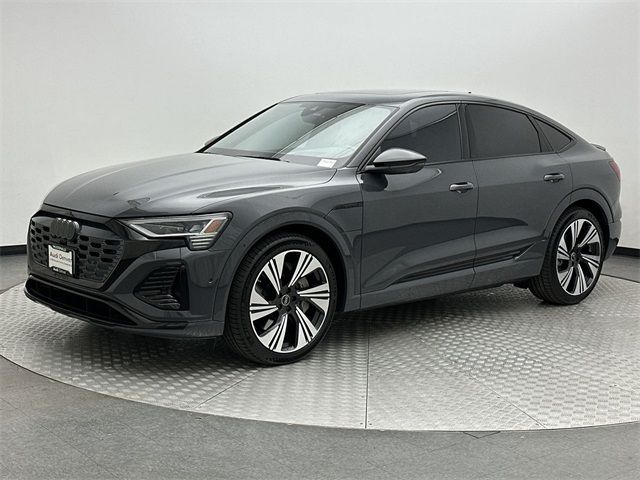 2024 Audi Q8 e-tron Sportback S line Prestige