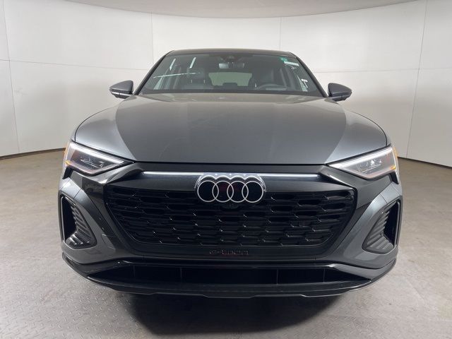 2024 Audi Q8 e-tron Sportback S line Prestige