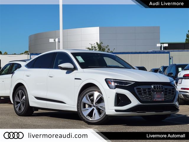 2024 Audi Q8 e-tron Sportback S line Prestige