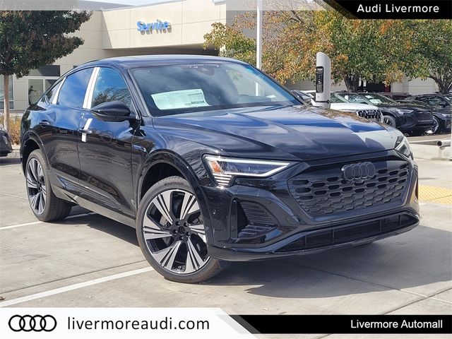 2024 Audi Q8 e-tron Sportback S line Prestige