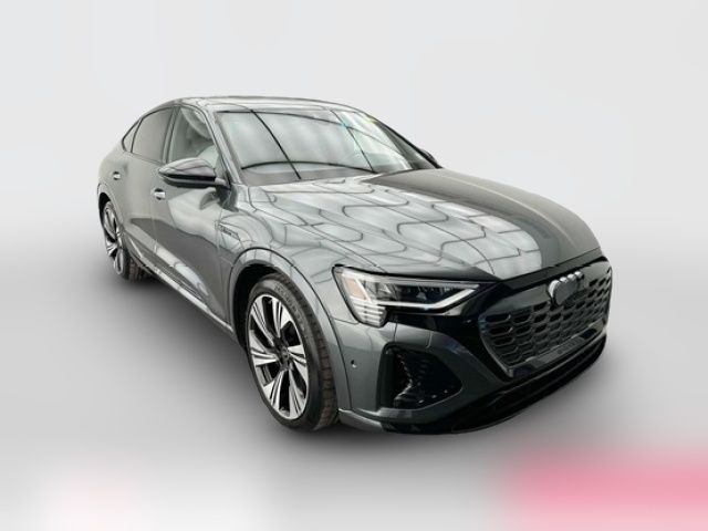 2024 Audi Q8 e-tron Sportback S line Prestige