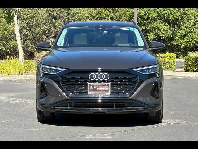 2024 Audi Q8 e-tron Prestige