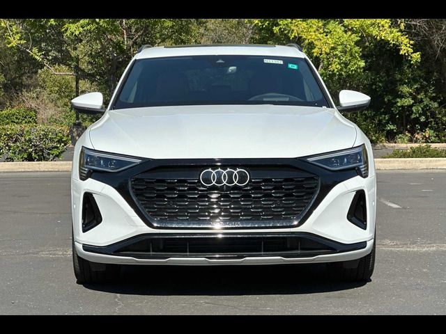 2024 Audi Q8 e-tron Prestige