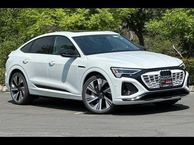 2024 Audi Q8 e-tron Sportback S line Prestige