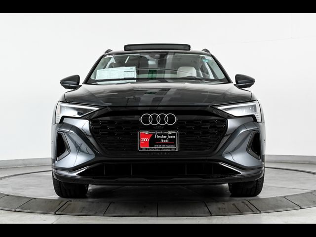 2024 Audi Q8 e-tron Prestige