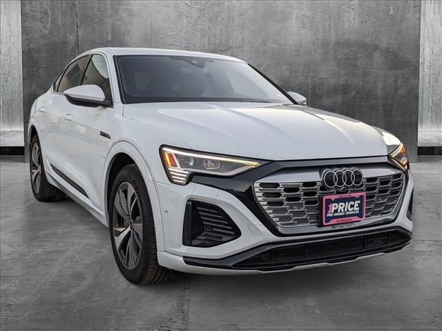 2024 Audi Q8 e-tron Sportback S line Premium Plus