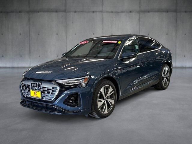 2024 Audi Q8 e-tron Sportback S line Prestige