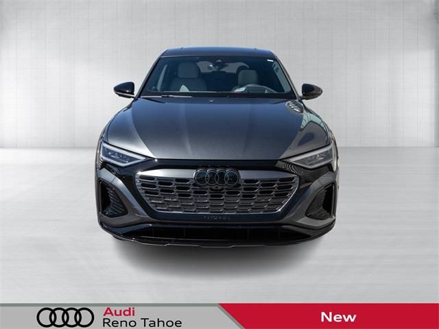 2024 Audi Q8 e-tron Sportback S line Prestige