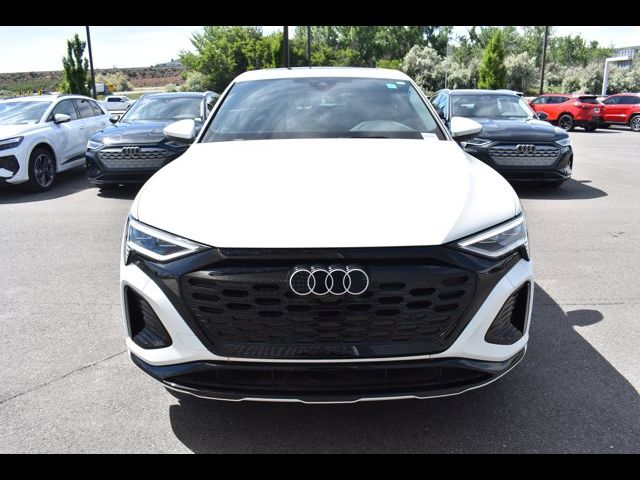 2024 Audi Q8 e-tron Sportback S line Premium