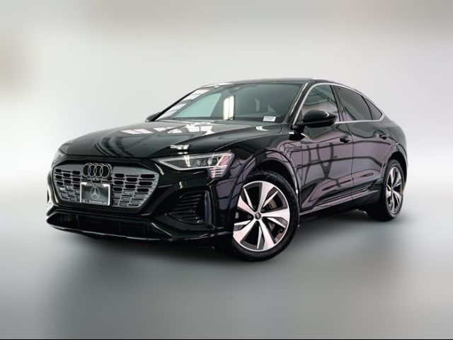 2024 Audi Q8 e-tron Sportback S line Premium