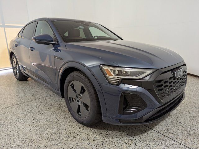 2024 Audi Q8 e-tron Sportback S line Premium