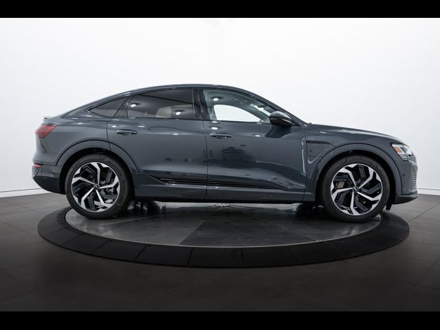 2024 Audi Q8 e-tron Sportback S line Premium Plus