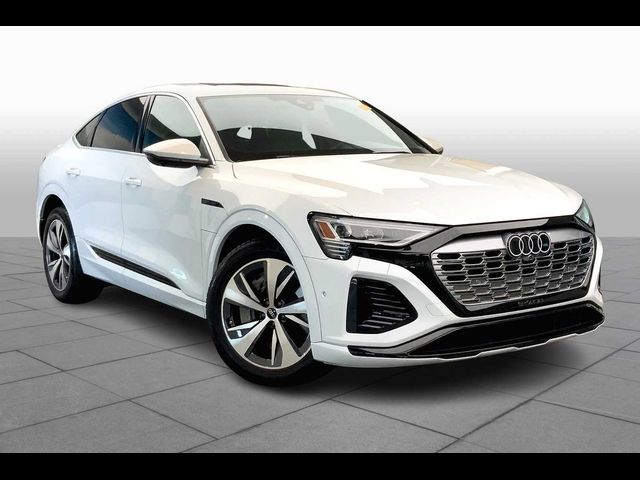 2024 Audi Q8 e-tron Sportback S line Premium Plus