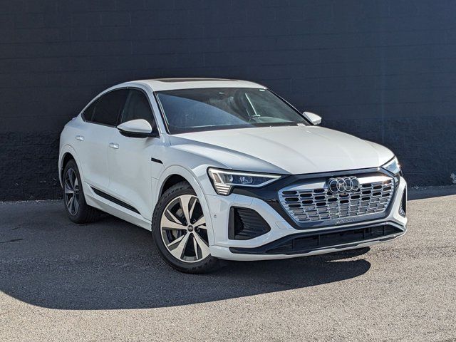 2024 Audi Q8 e-tron Sportback S line Premium Plus