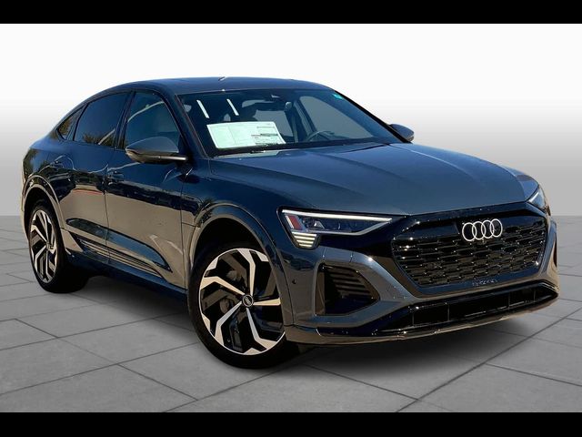 2024 Audi Q8 e-tron Sportback S line Prestige