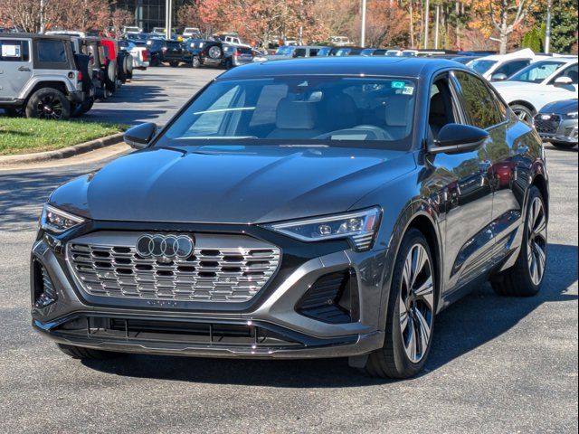 2024 Audi Q8 e-tron Sportback S line Prestige