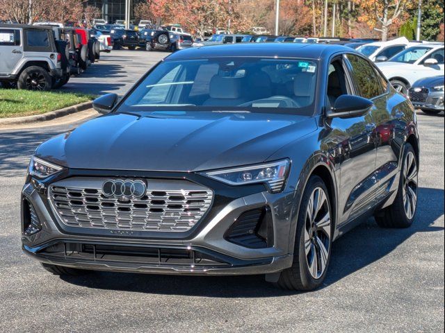 2024 Audi Q8 e-tron Sportback S line Prestige