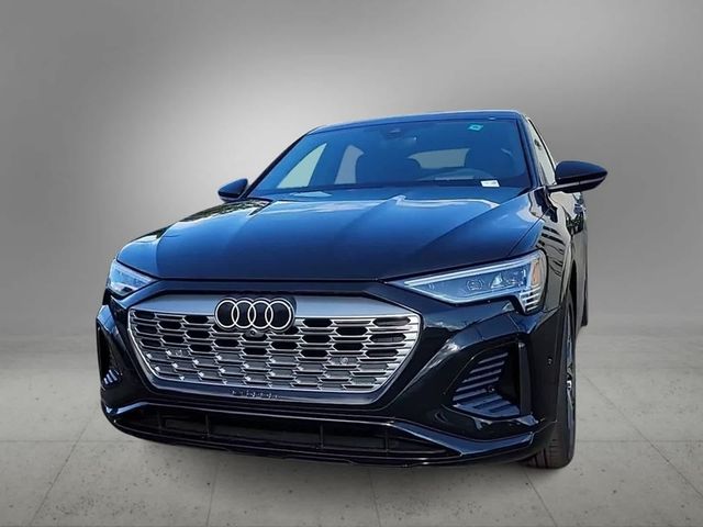 2024 Audi Q8 e-tron Sportback S line Prestige