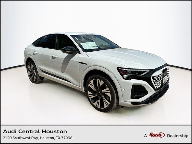 2024 Audi Q8 e-tron Sportback S line Prestige