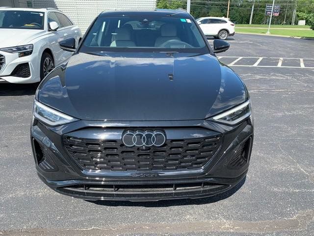 2024 Audi Q8 e-tron Sportback S line Prestige